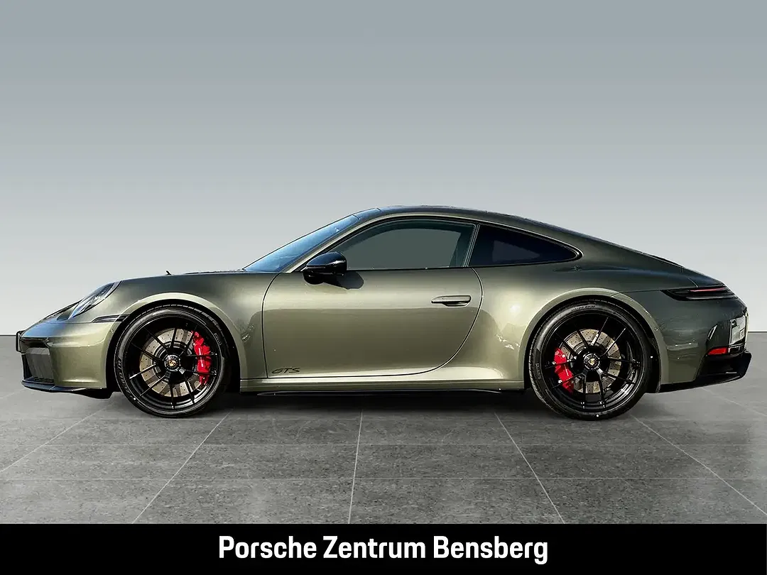 Porsche 911 - Thumbnail 2