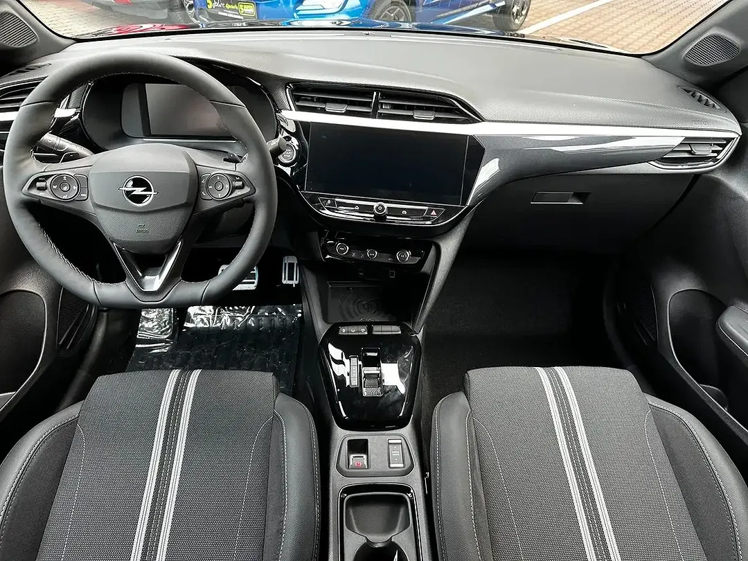 Opel Corsa - Thumbnail 10