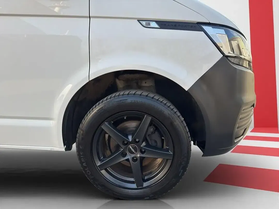 Volkswagen Transporter - Thumbnail 5