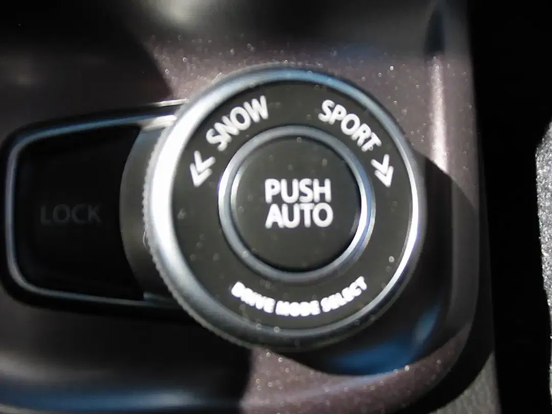 Suzuki Vitara - Thumbnail 12