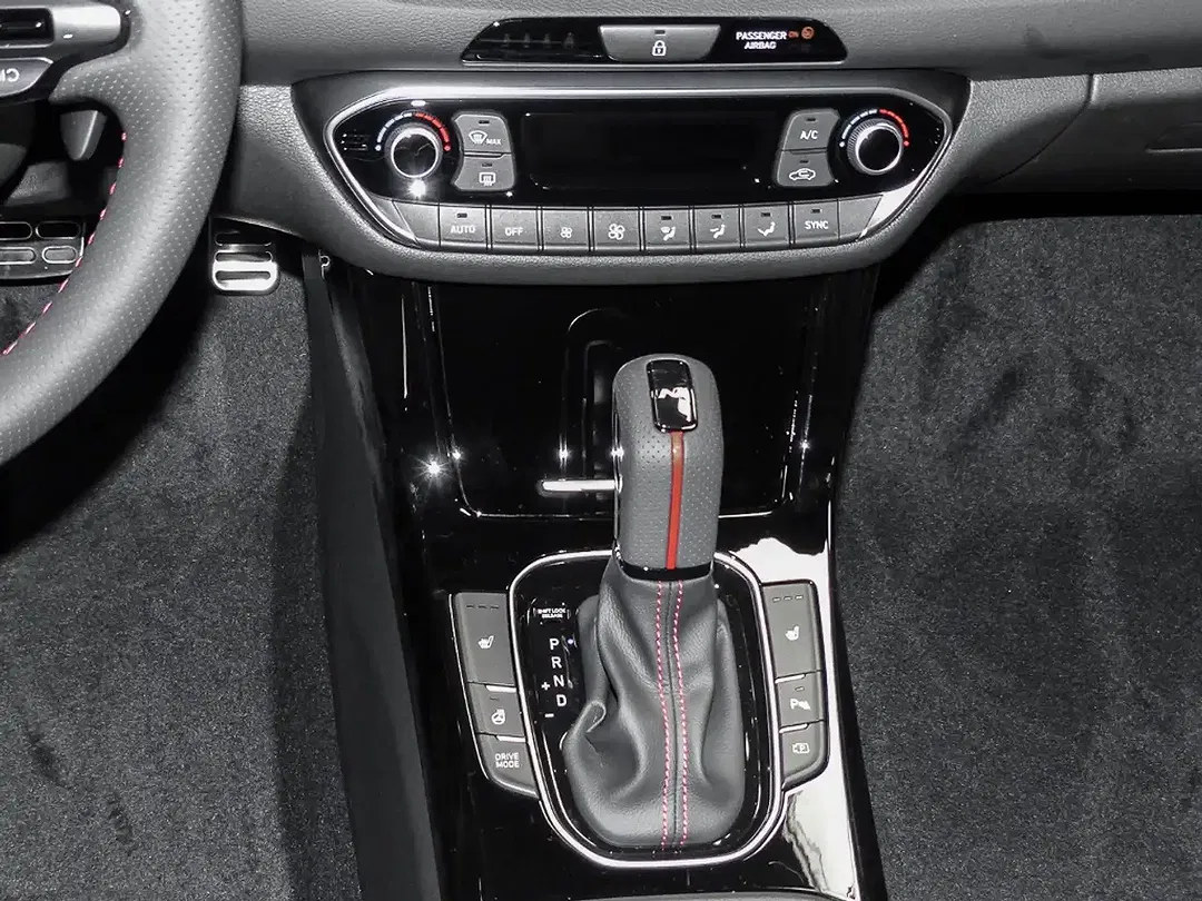 Hyundai i30 - Thumbnail 10