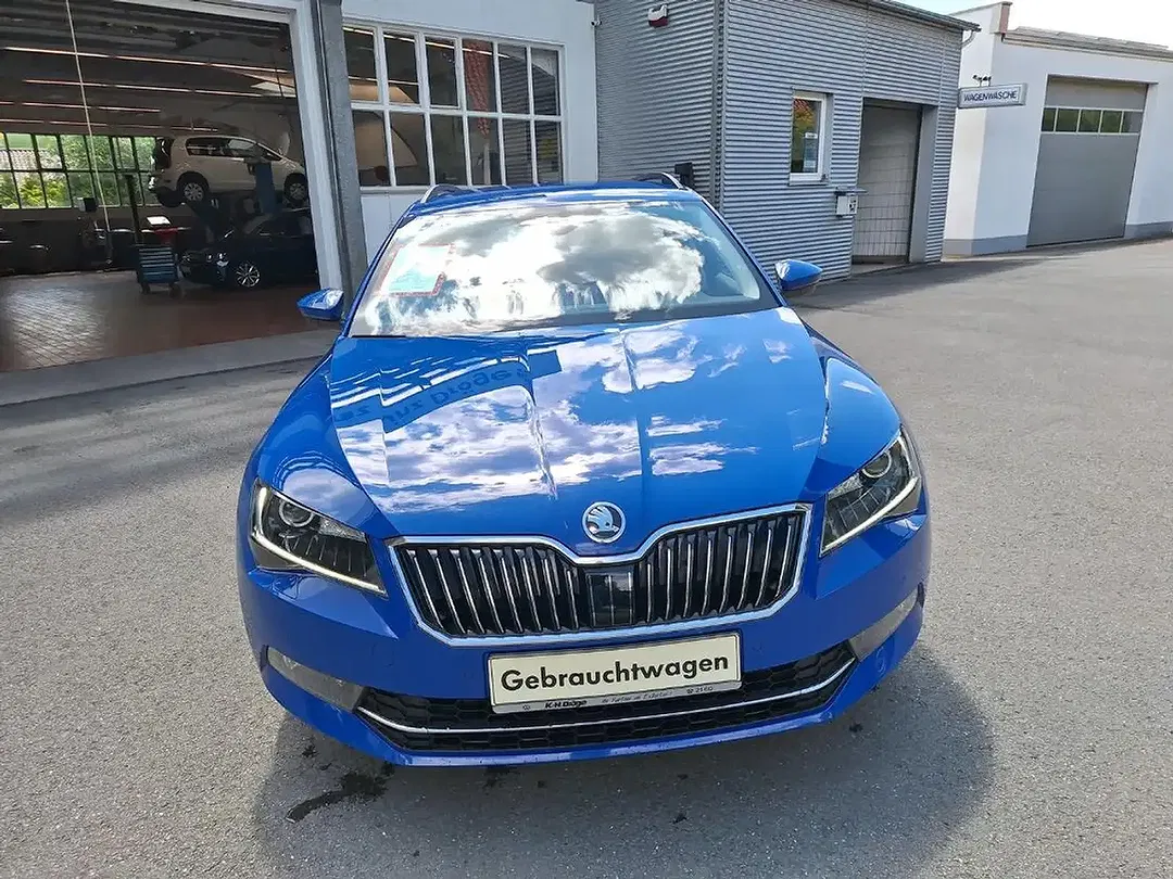 Skoda Superb - Thumbnail 5