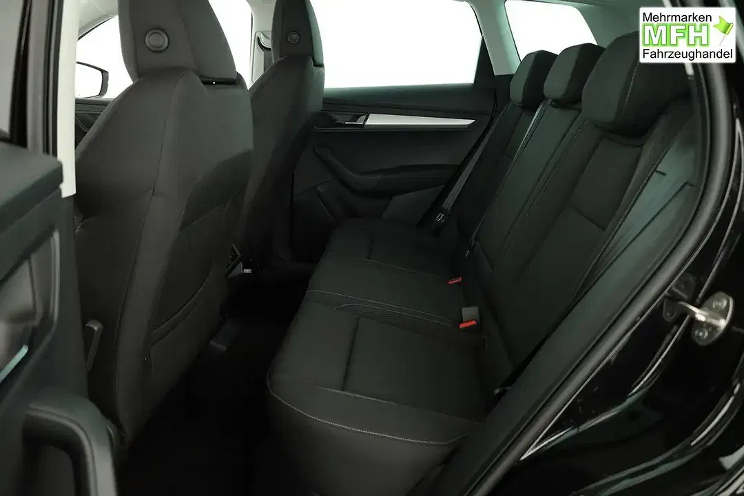 Skoda Karoq - Thumbnail 11
