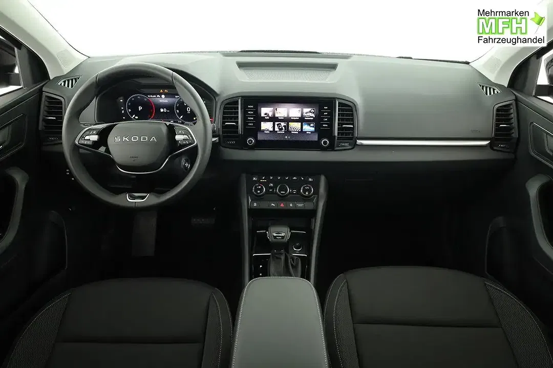 Skoda Karoq - Thumbnail 4