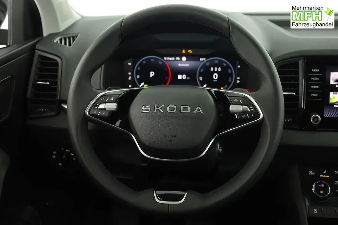 Skoda Karoq - Thumbnail 5