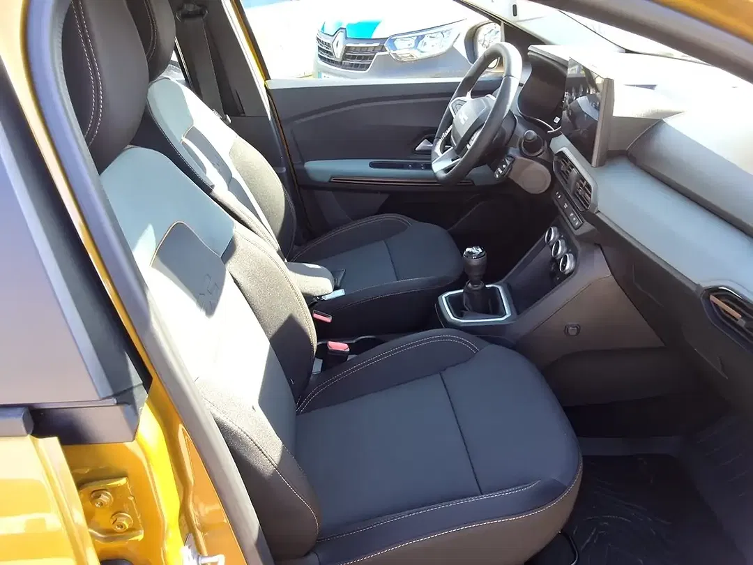Dacia Sandero - Thumbnail 10
