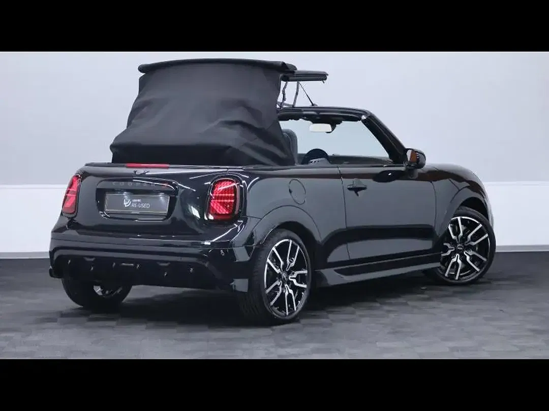 MINI Cooper S Cabrio - Thumbnail 14