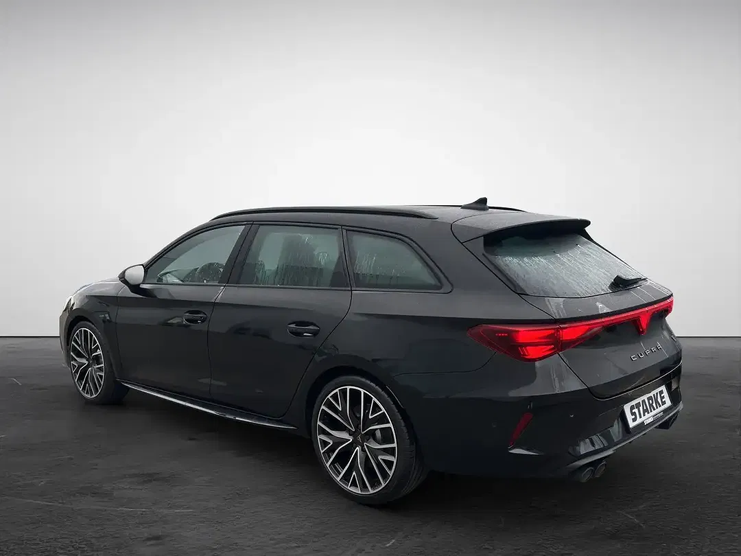 CUPRA Leon - Thumbnail 3