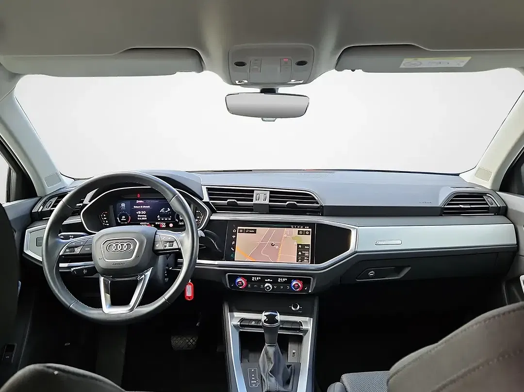 Audi Q3 - Thumbnail 7