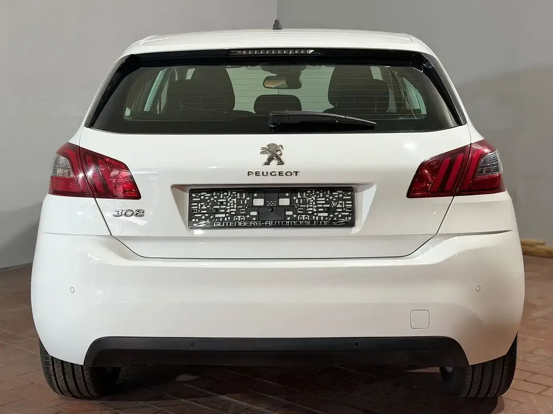 Peugeot 308 - Thumbnail 9