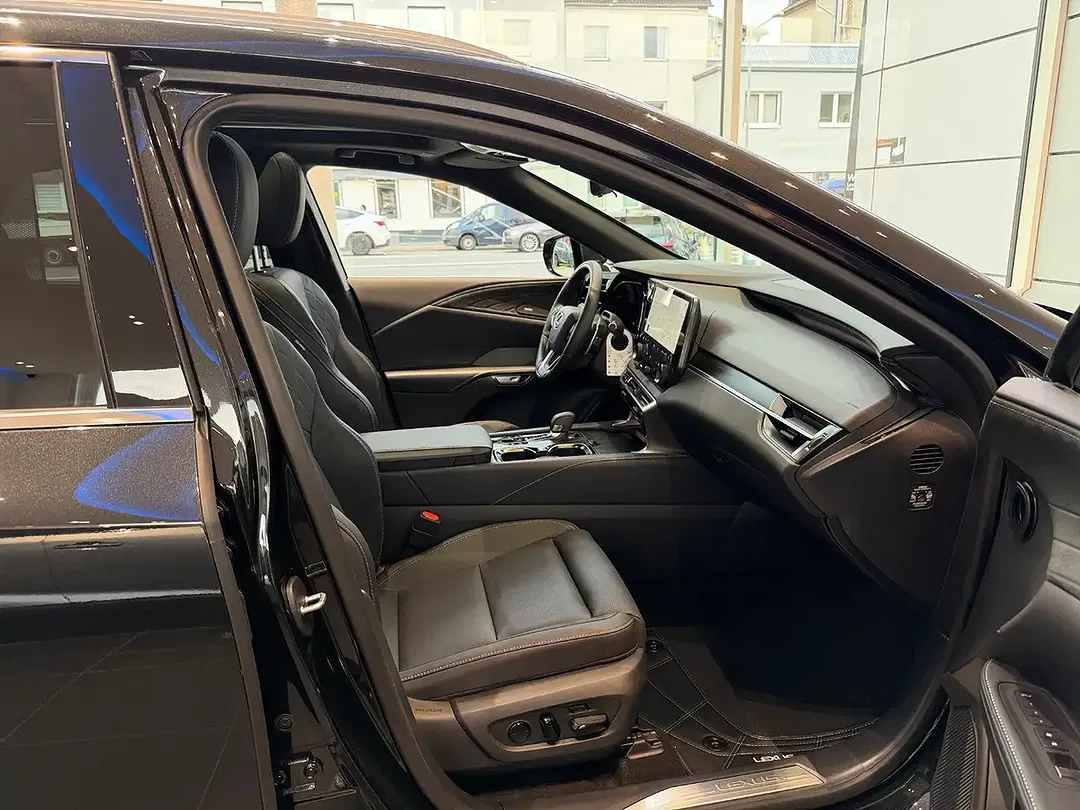 Lexus RX 450h - Thumbnail 13