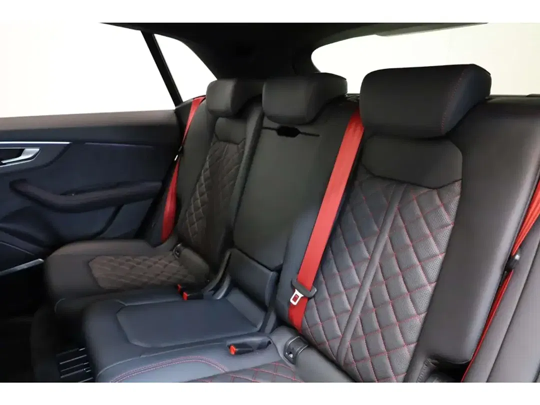Audi Q8 - Thumbnail 10