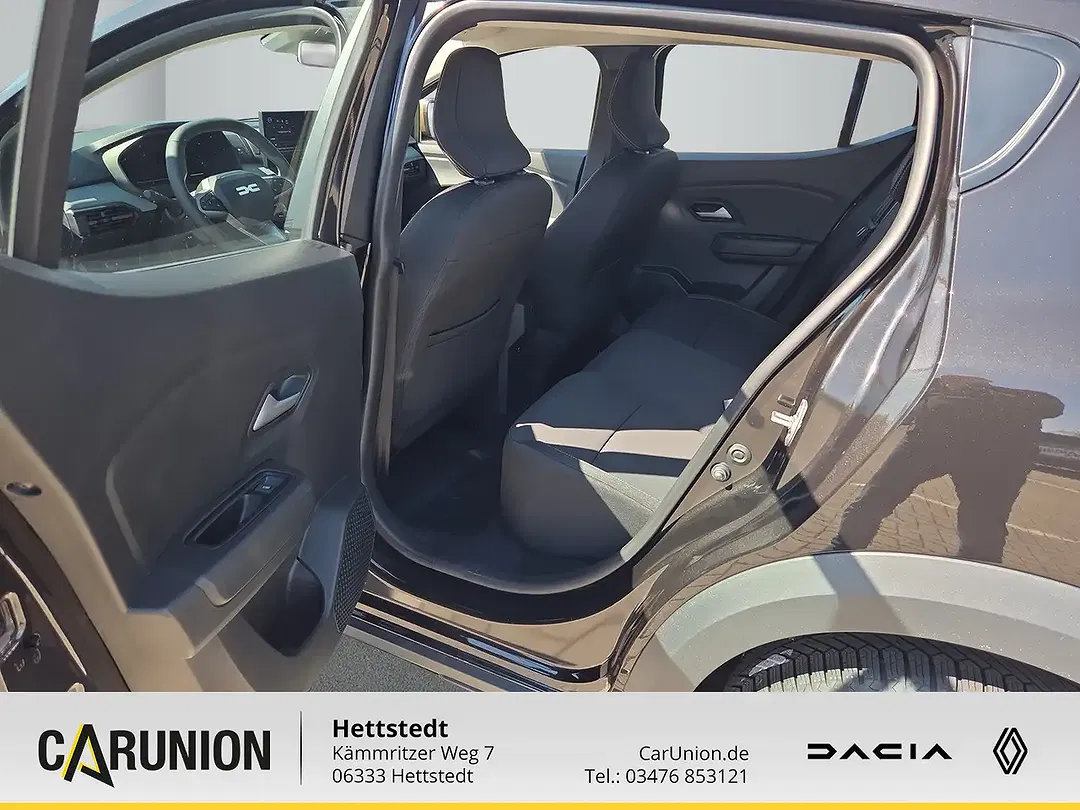 Dacia Sandero - Thumbnail 8