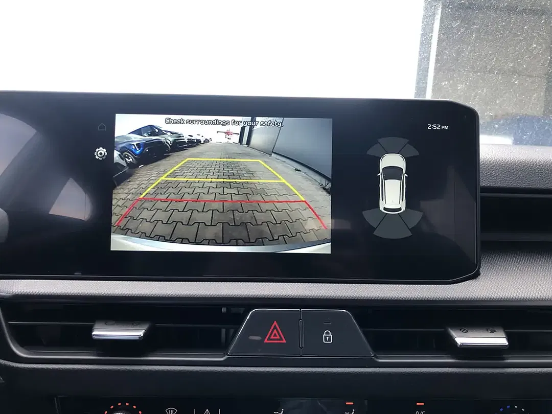 Kia Stonic - Thumbnail 11