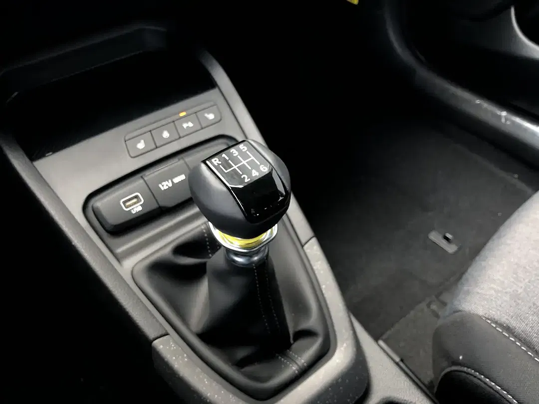 Kia Stonic - Thumbnail 14