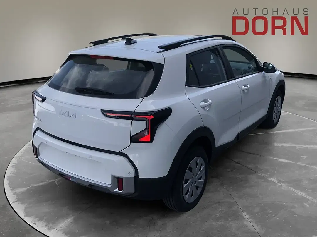 Kia Stonic - Thumbnail 3
