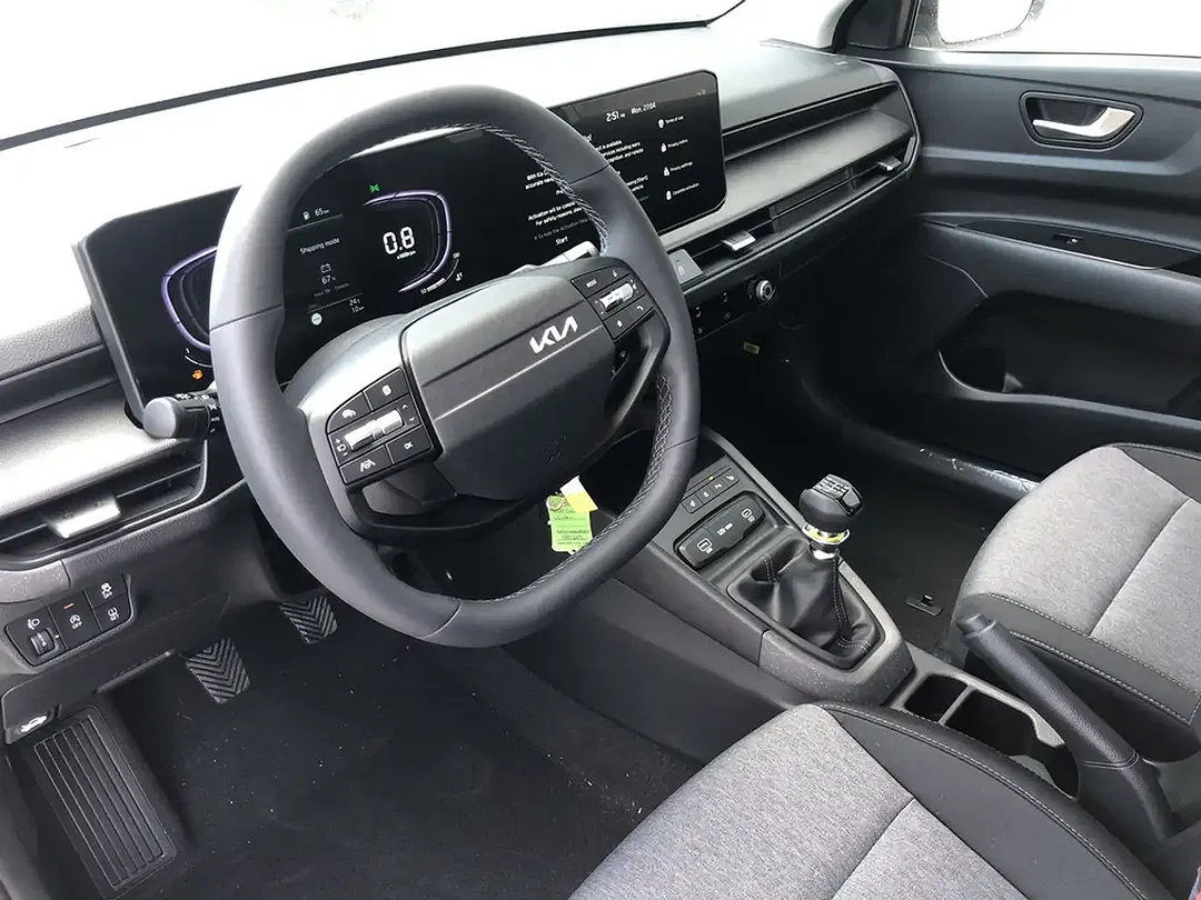 Kia Stonic - Thumbnail 6