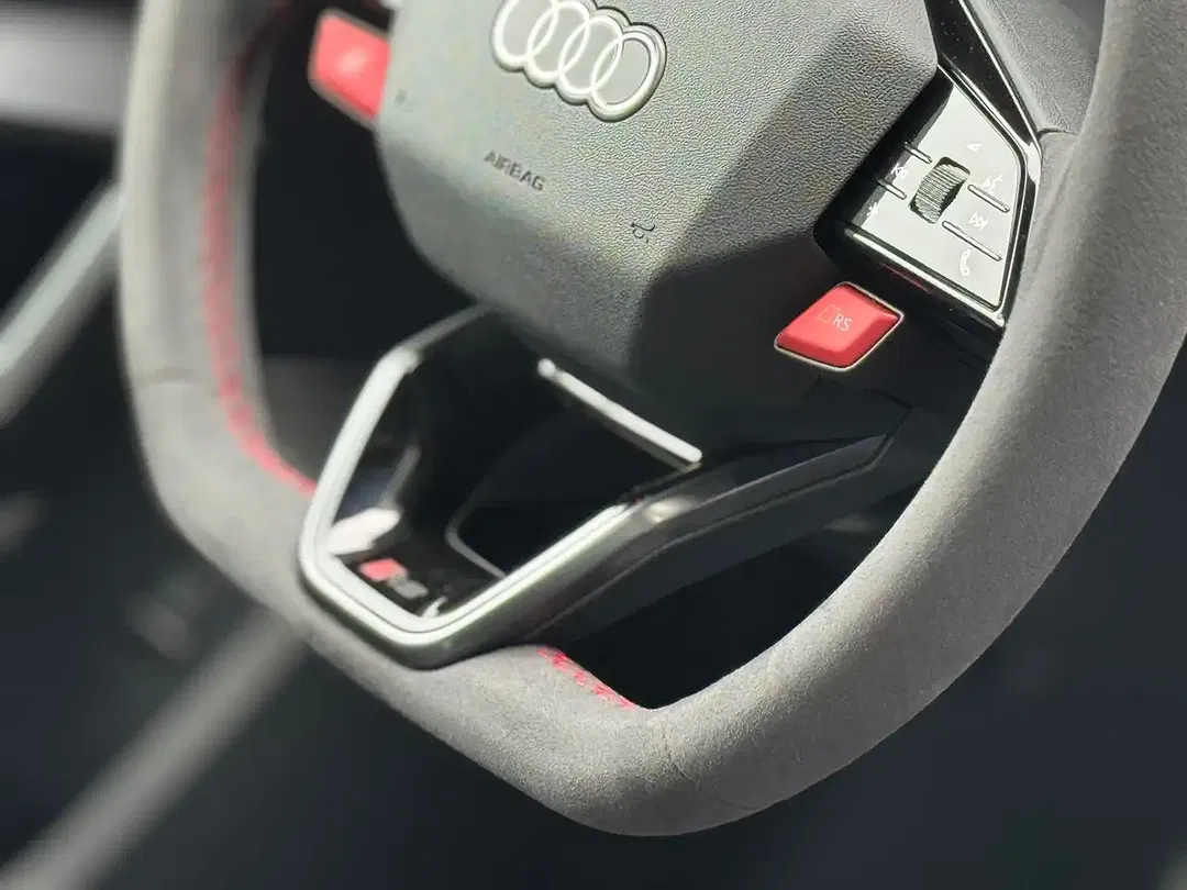 Audi RS3 - Thumbnail 10