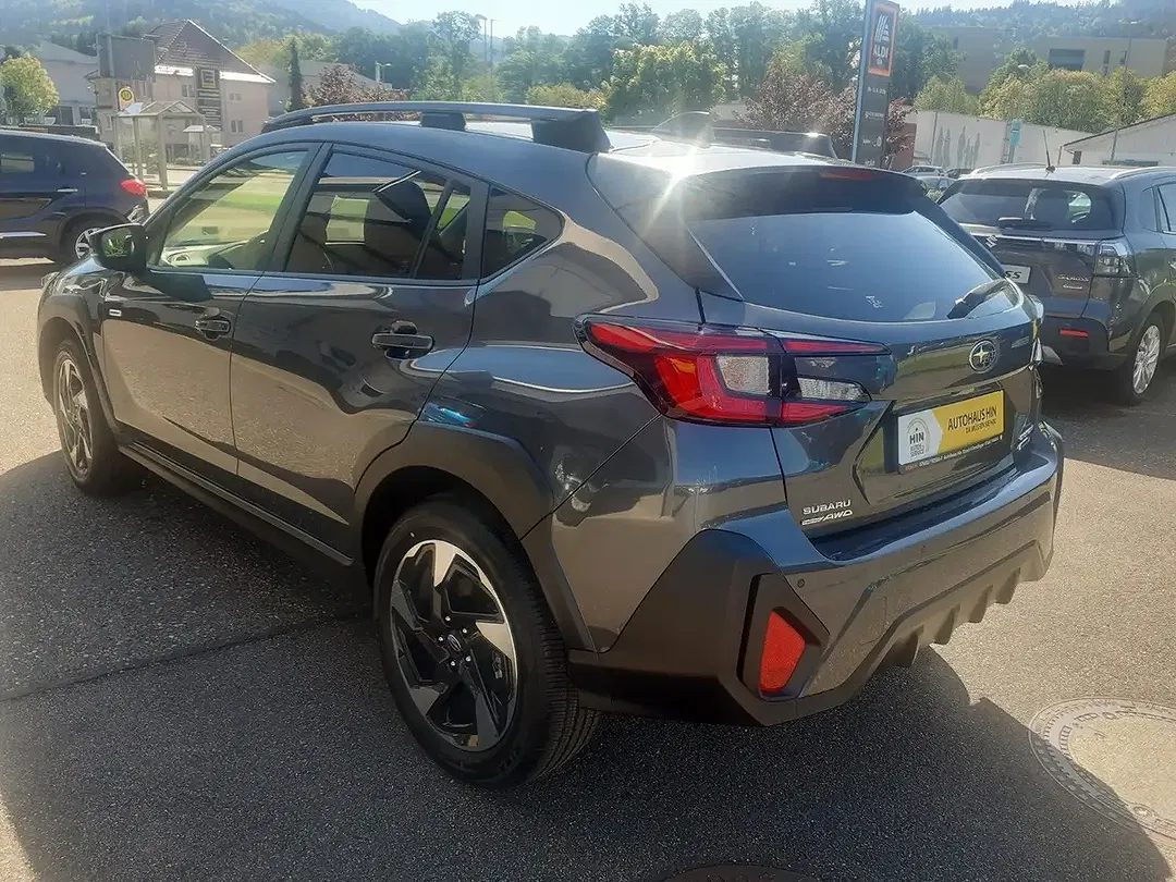 Subaru Crosstrek - Thumbnail 5