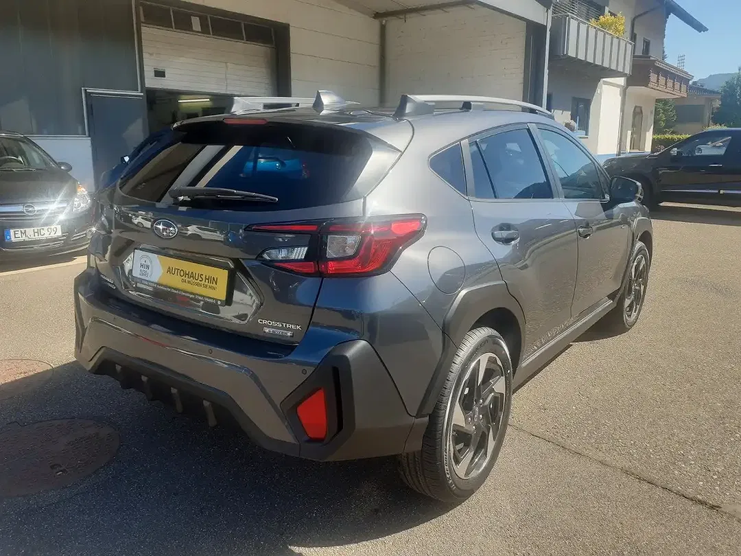 Subaru Crosstrek - Thumbnail 7