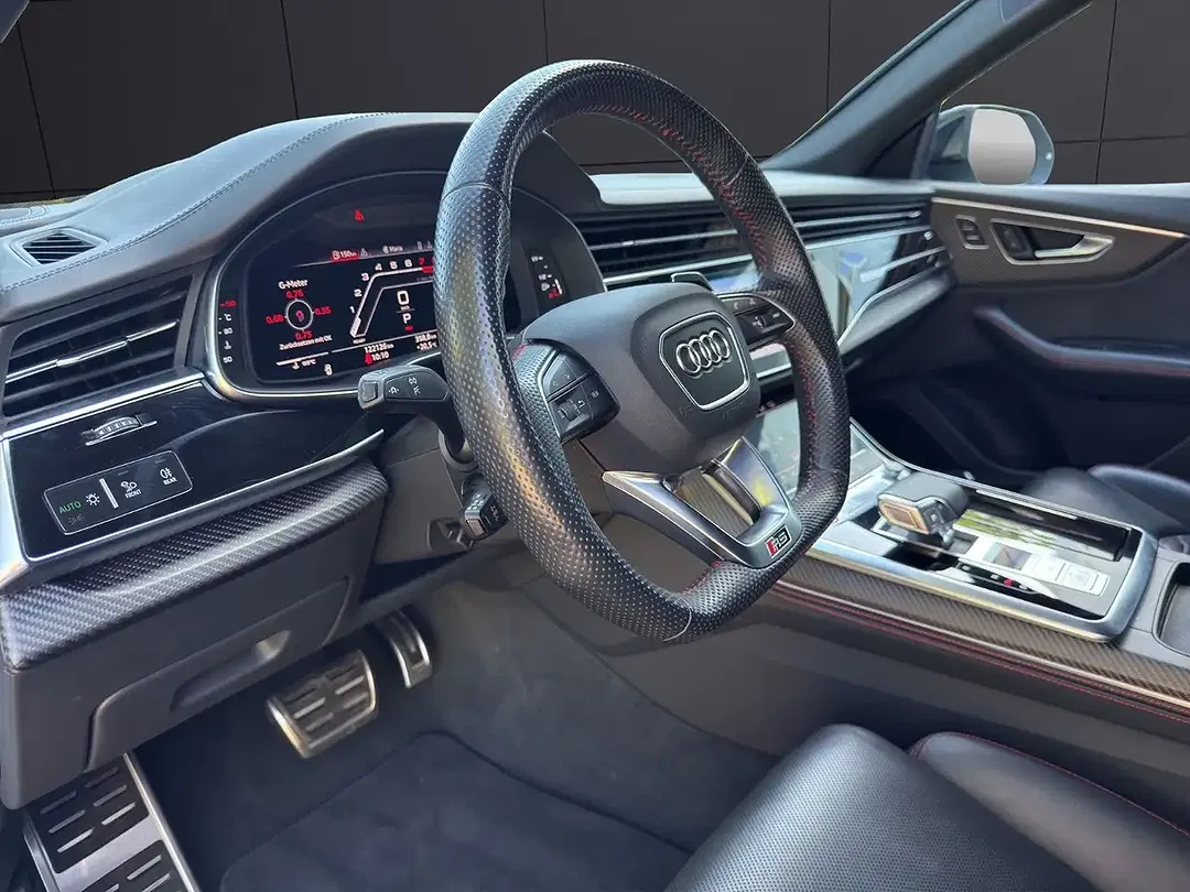 Audi RS Q8 - Thumbnail 12