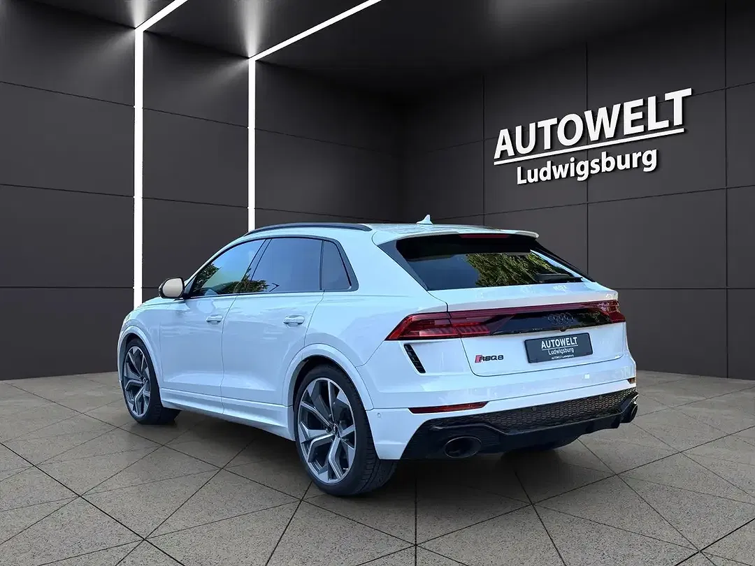Audi RS Q8 - Thumbnail 7