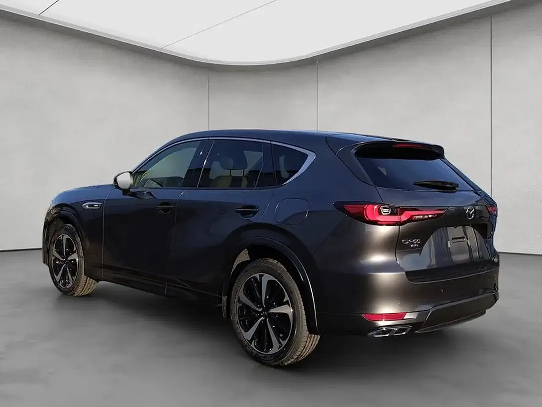 Mazda CX-60 - Thumbnail 3