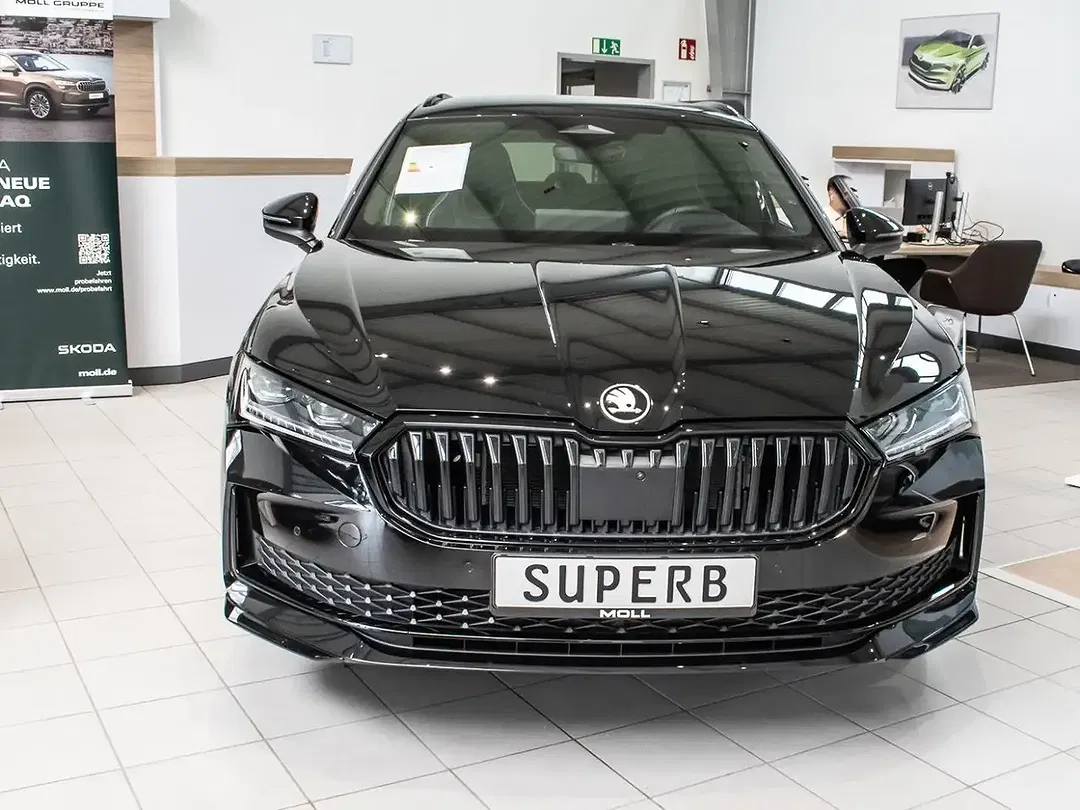 Skoda Superb - Thumbnail 5