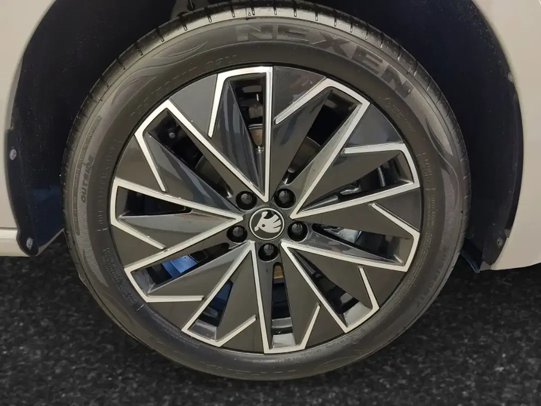Skoda Scala - Thumbnail 7