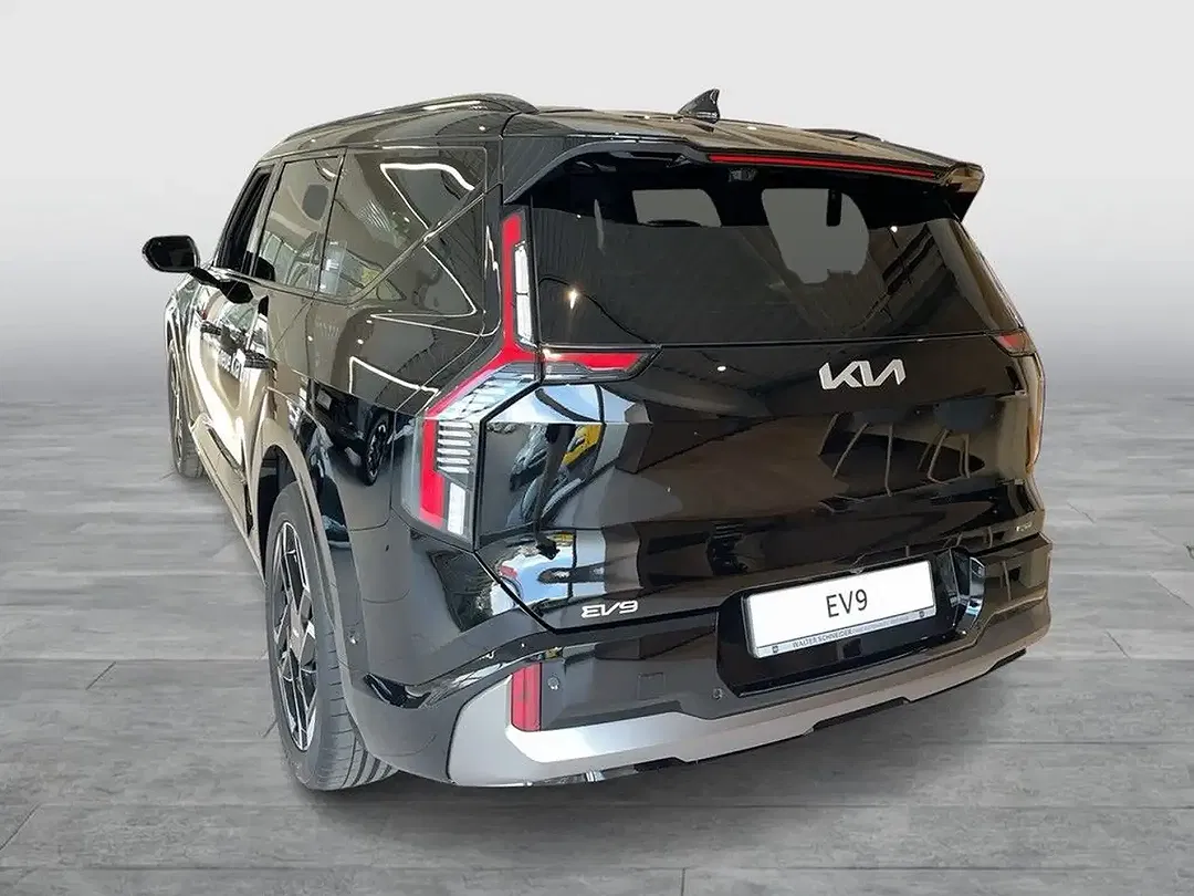 Kia EV9 - Thumbnail 4