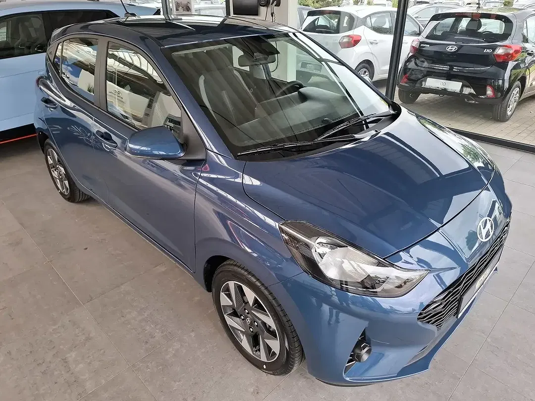 Hyundai i10 - Thumbnail 4