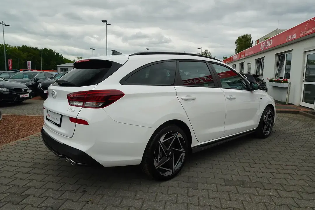 Hyundai i30 - Thumbnail 5