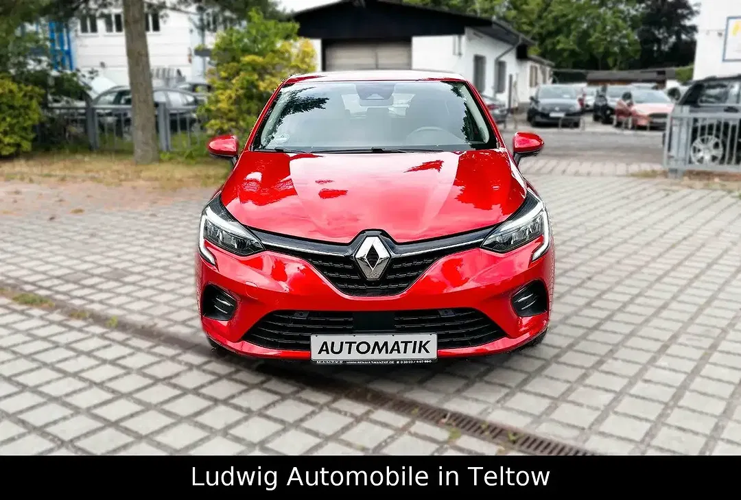 Renault Clio - Thumbnail 2