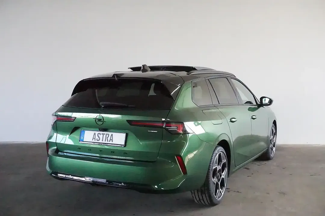 Opel Astra - Thumbnail 4