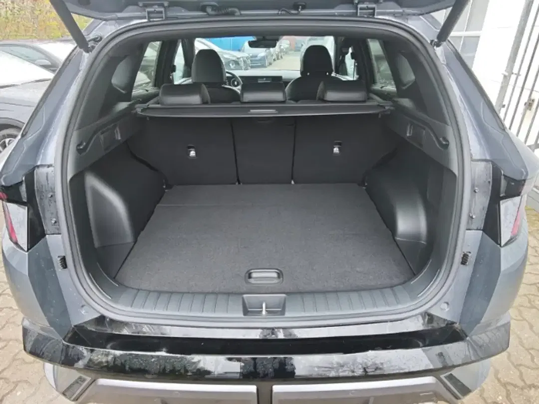 Hyundai TUCSON - Thumbnail 10