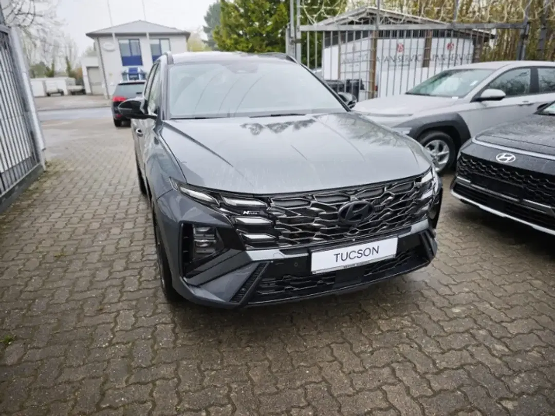 Hyundai TUCSON - Thumbnail 3