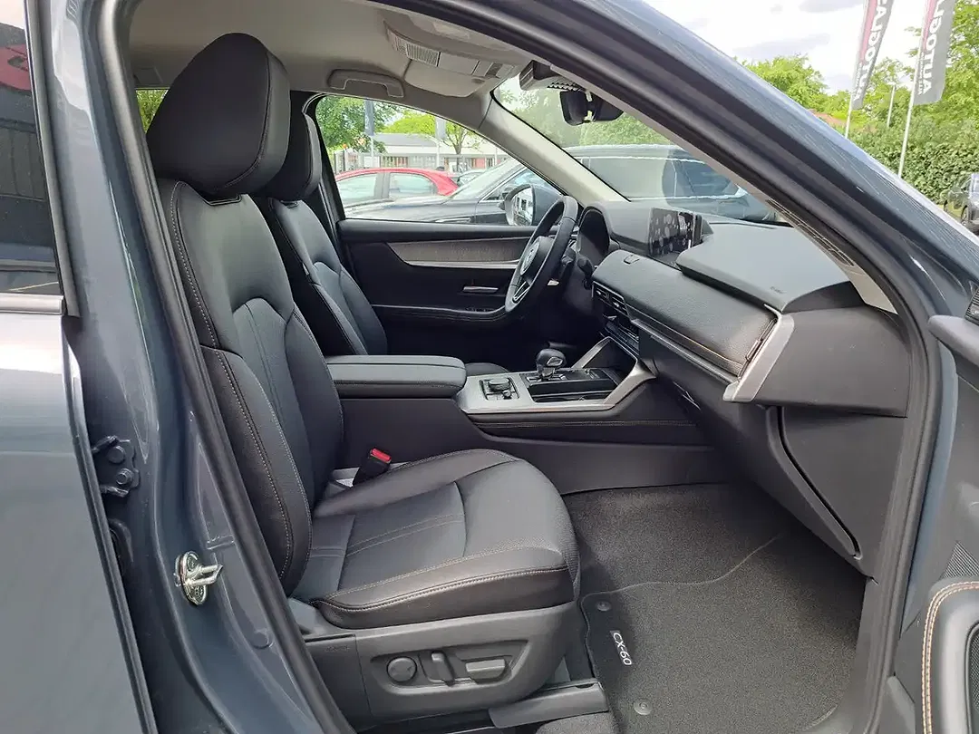 Mazda CX-60 - Thumbnail 9