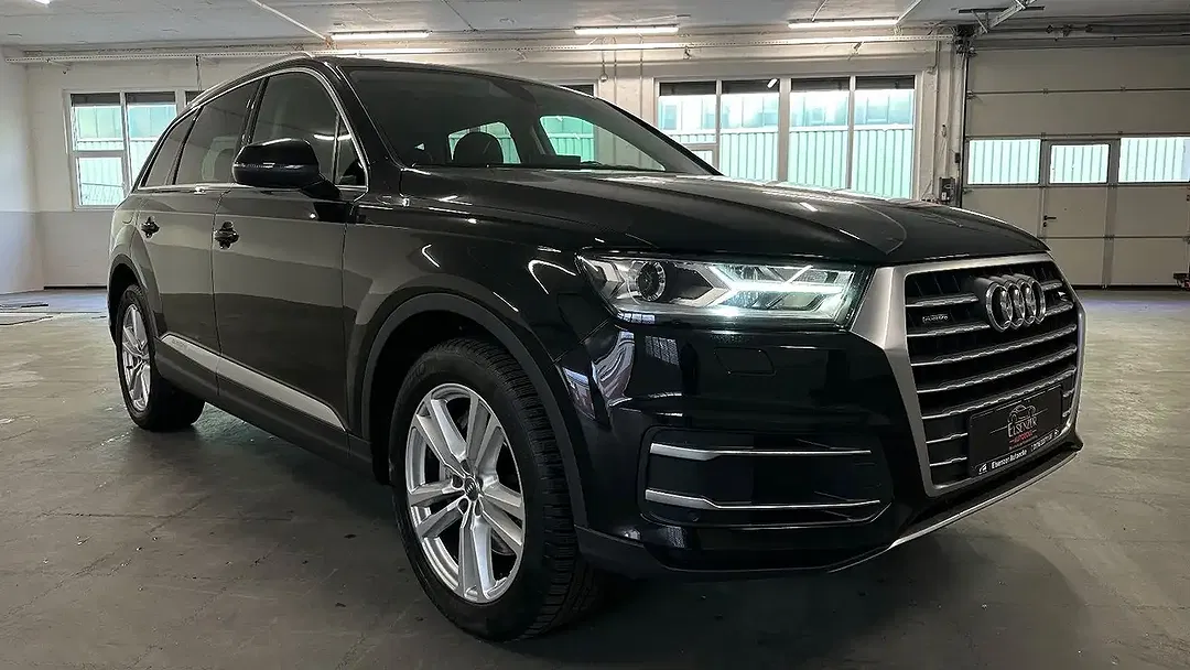 Audi Q7 - Thumbnail 9