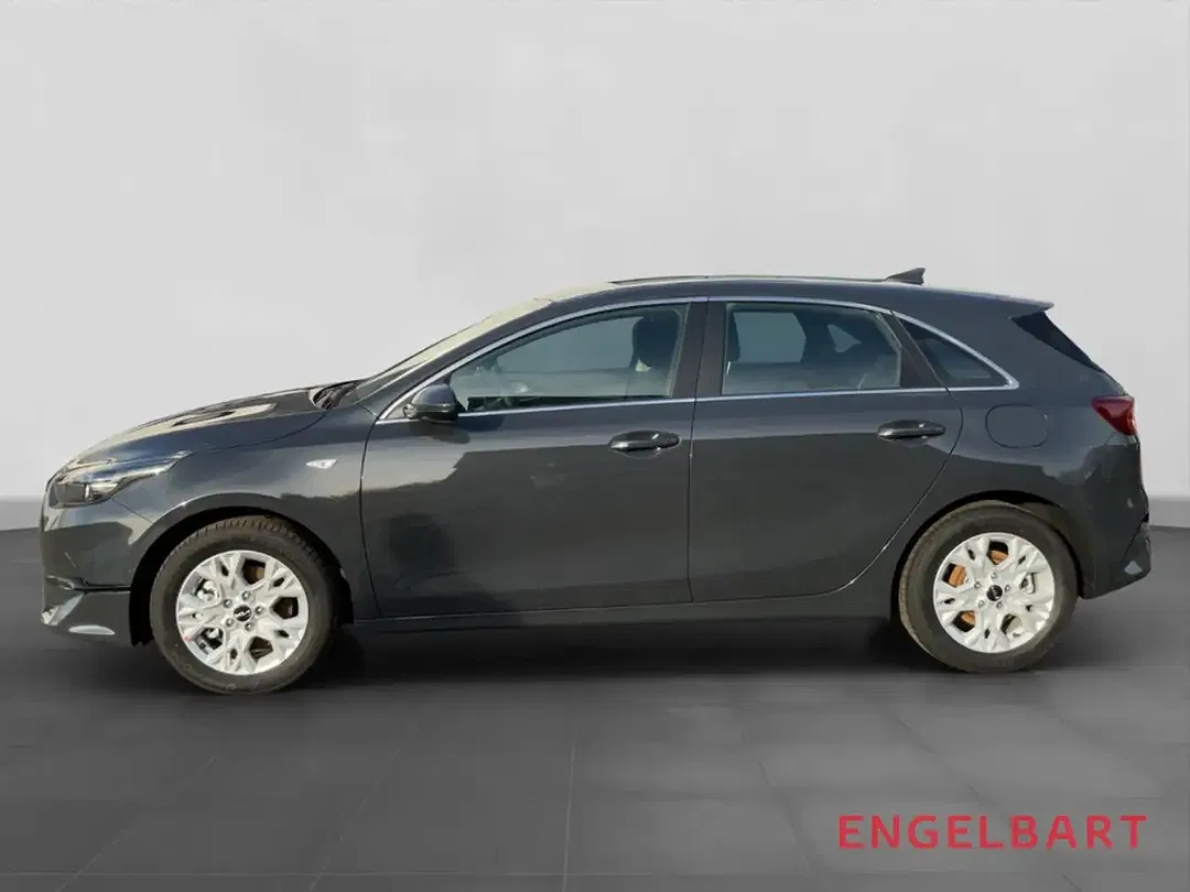Kia Ceed / cee'd - Thumbnail 1