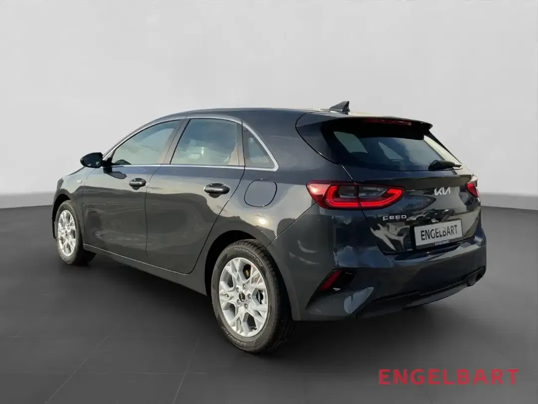 Kia Ceed / cee'd - Thumbnail 2