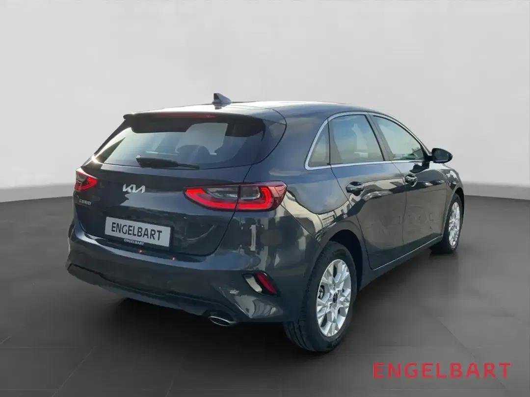 Kia Ceed / cee'd - Thumbnail 3