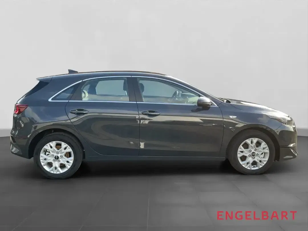 Kia Ceed / cee'd - Thumbnail 4