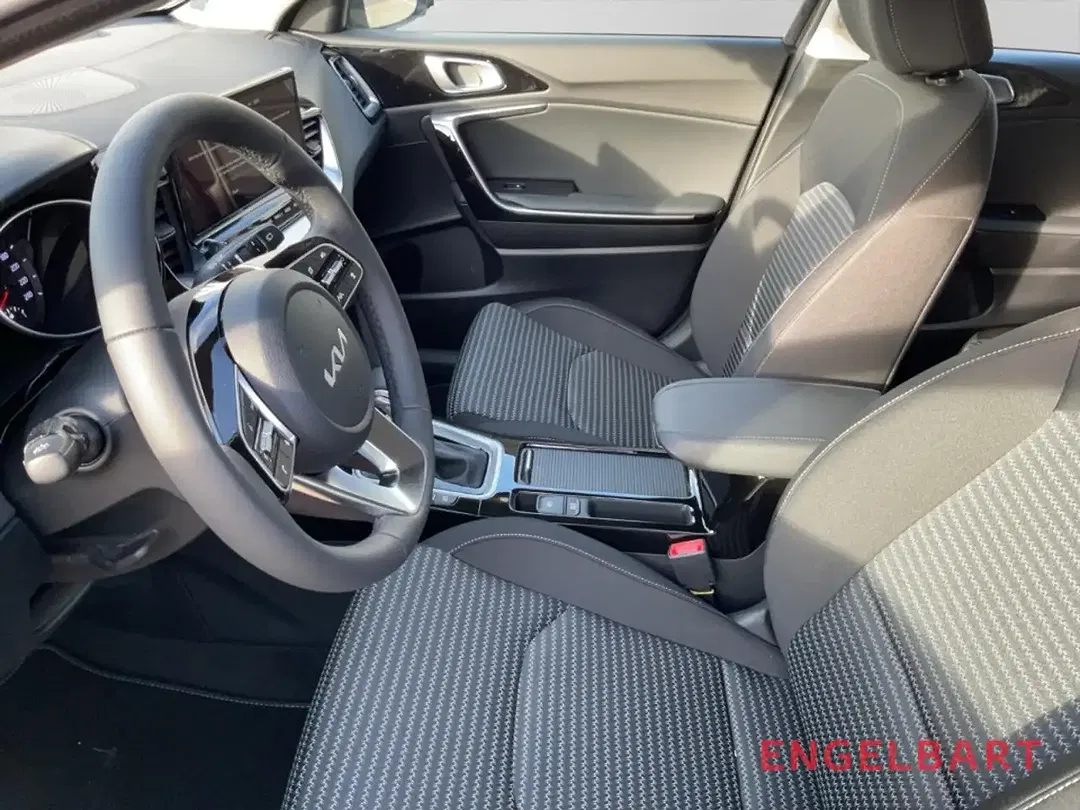 Kia Ceed / cee'd - Thumbnail 6