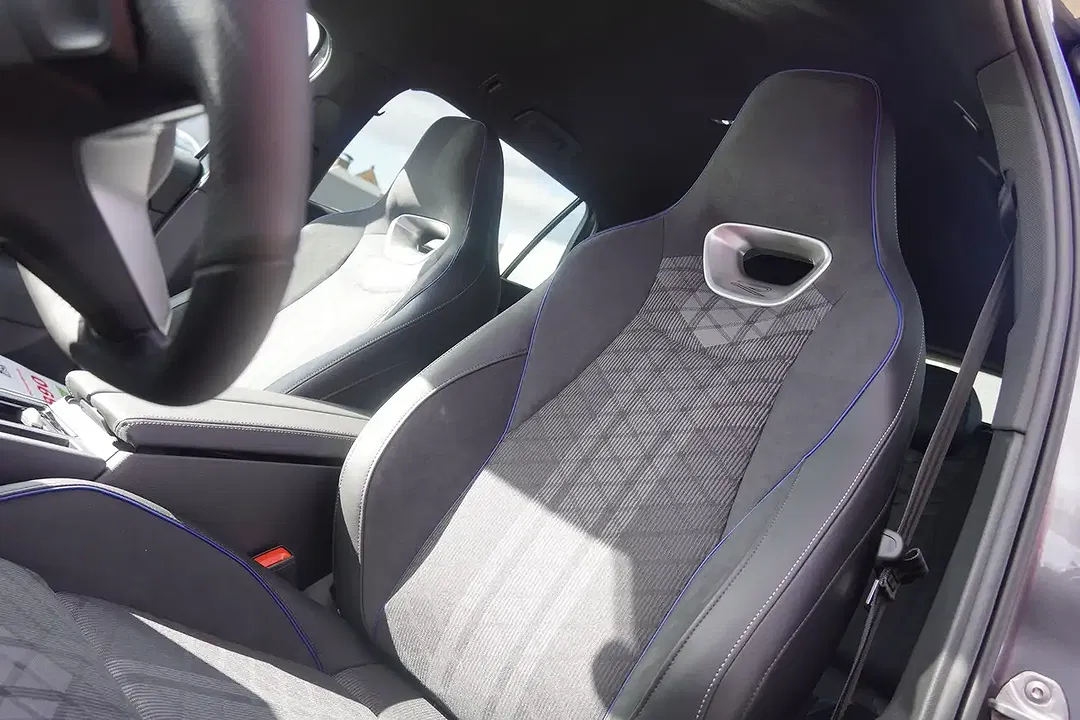 Volkswagen Passat Variant - Thumbnail 11