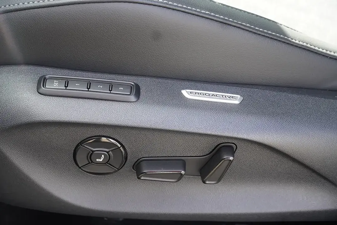 Volkswagen Passat Variant - Thumbnail 12