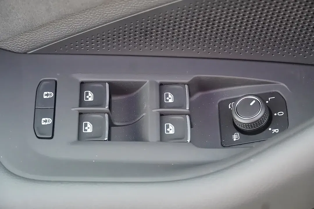 Volkswagen Passat Variant - Thumbnail 14