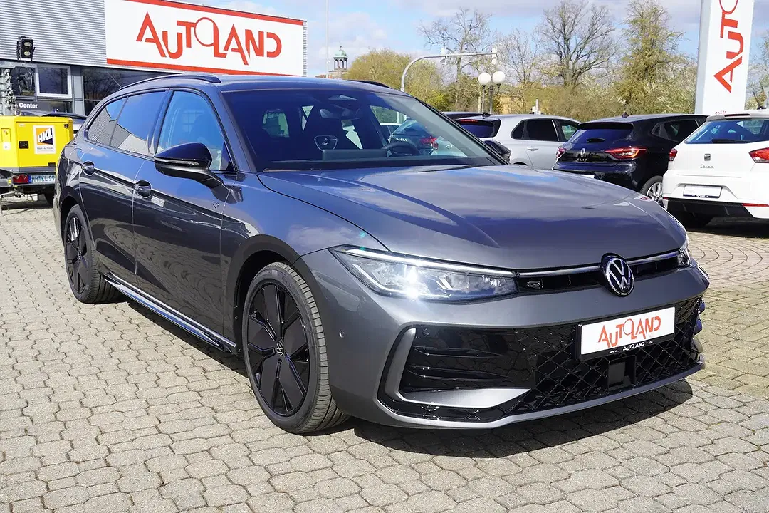 Volkswagen Passat Variant - Thumbnail 3