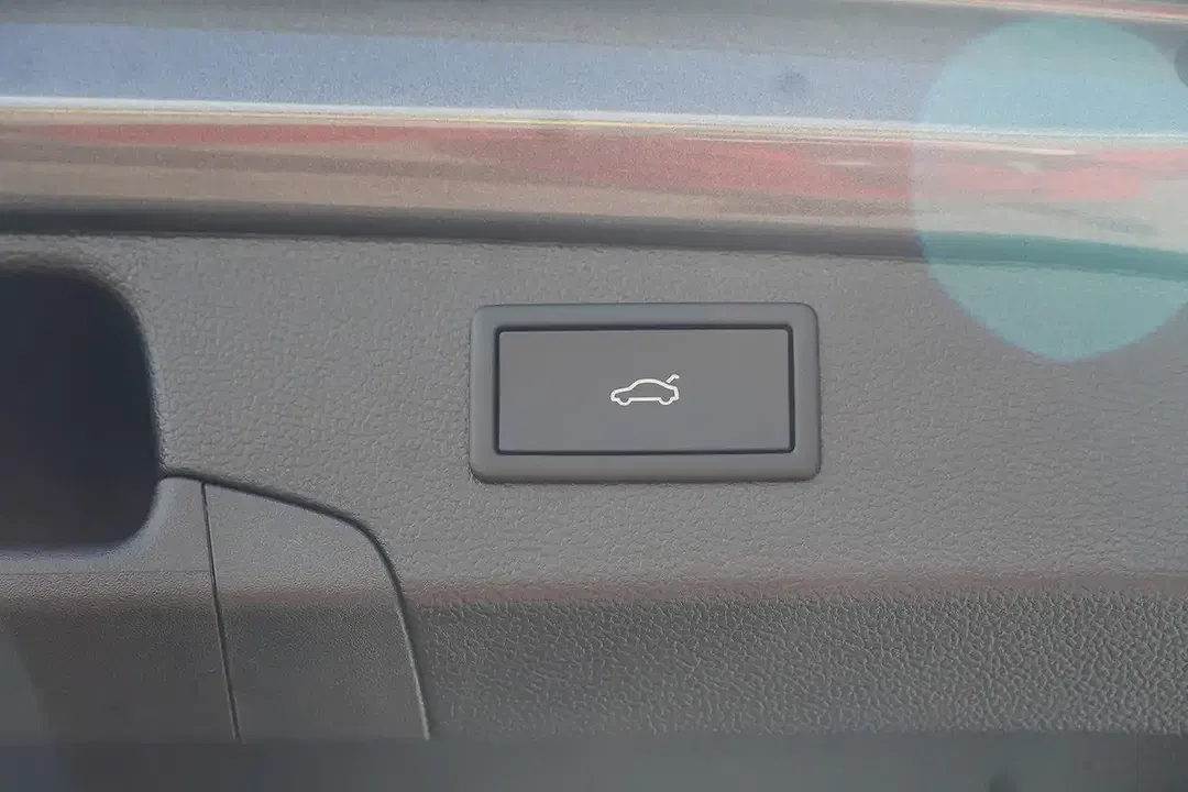 Volkswagen Passat Variant - Thumbnail 8