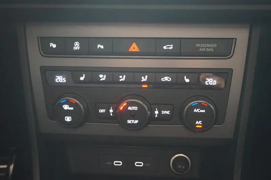 CUPRA Ateca - Thumbnail 11