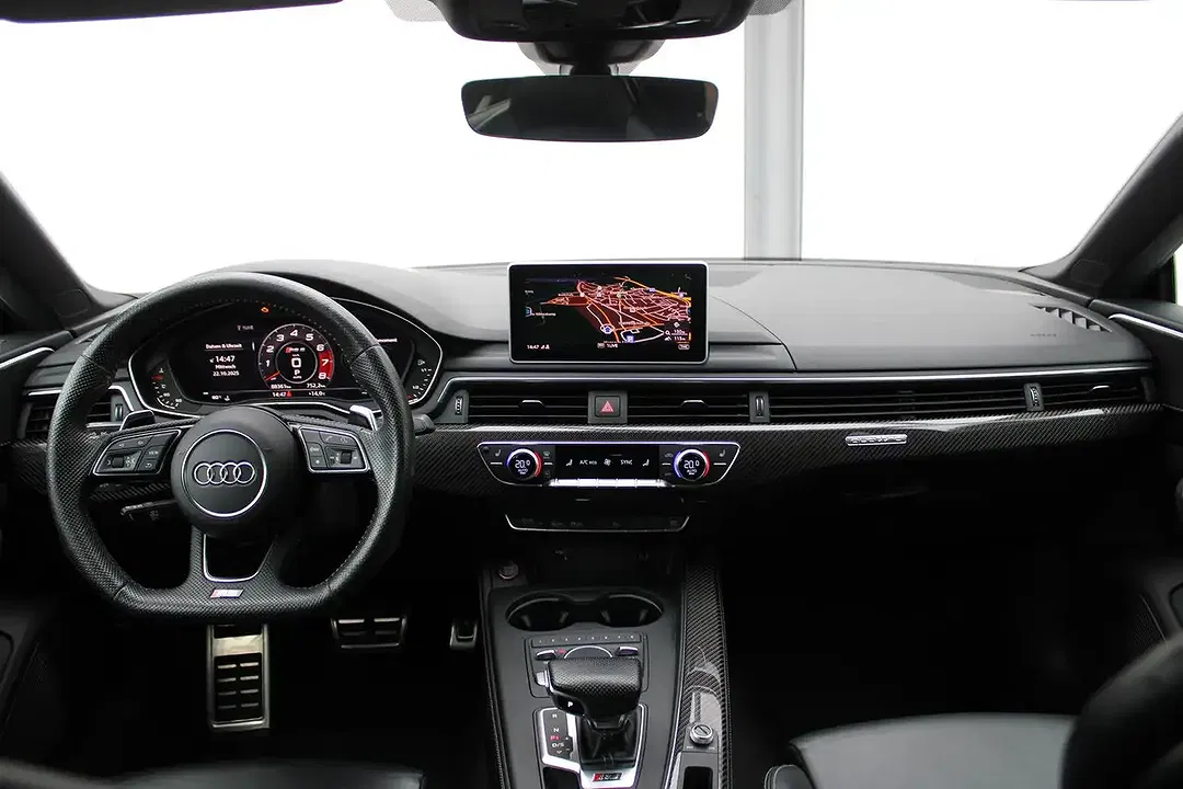 Audi RS5 - Thumbnail 11